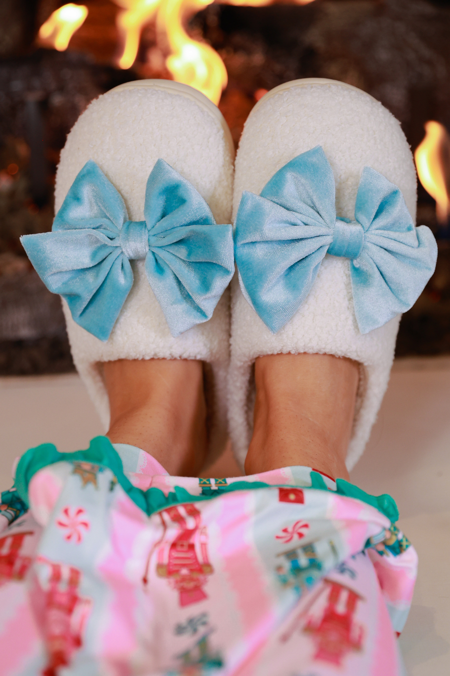 PREORDER- Cozy Bow Slippers- White/Aqua