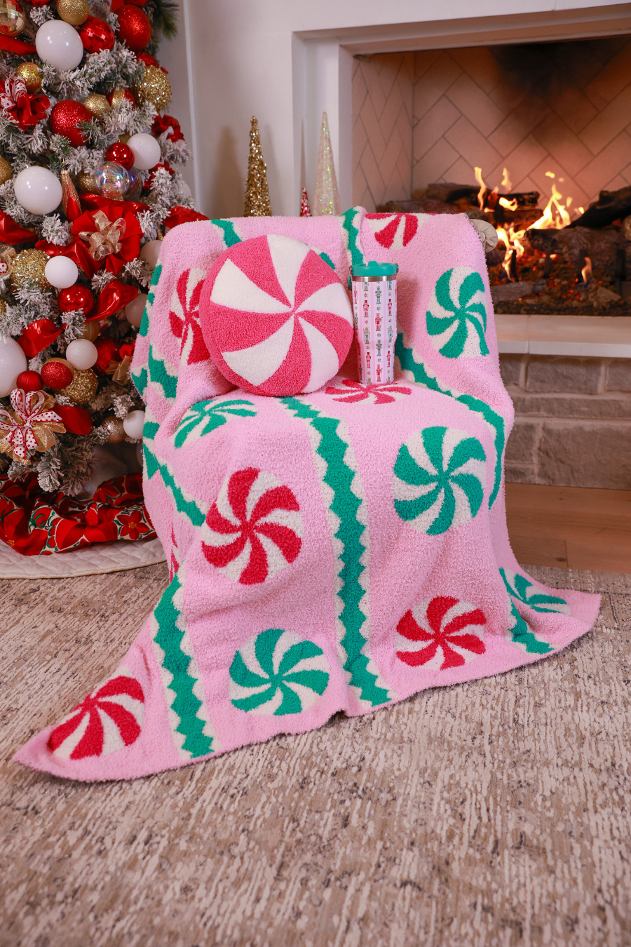 PREORDER- Pink Wintermint Blanket