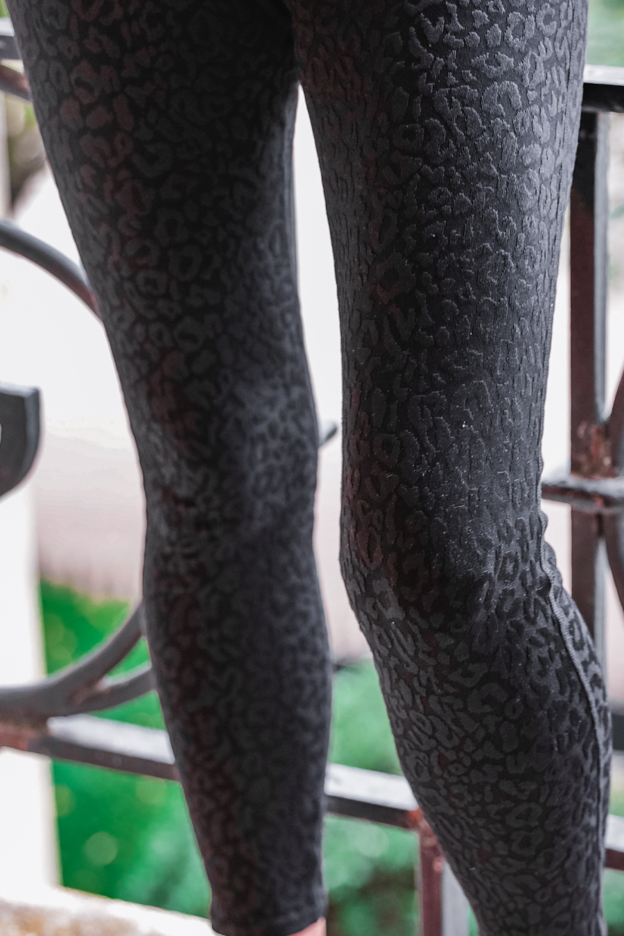 Textured Leopard Leggings