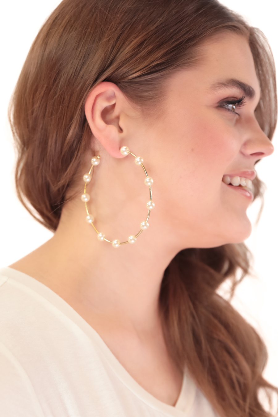 Flirt With Fate Pearl Earrings