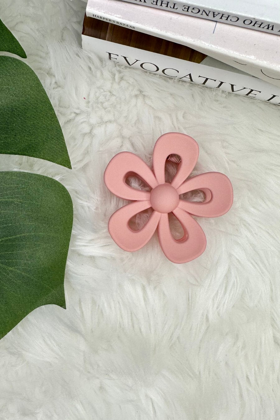 Finley Flower Clip