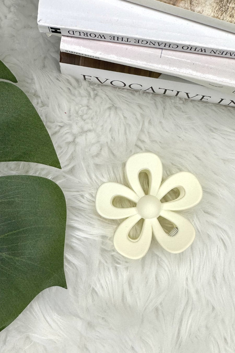 Finley Flower Clip