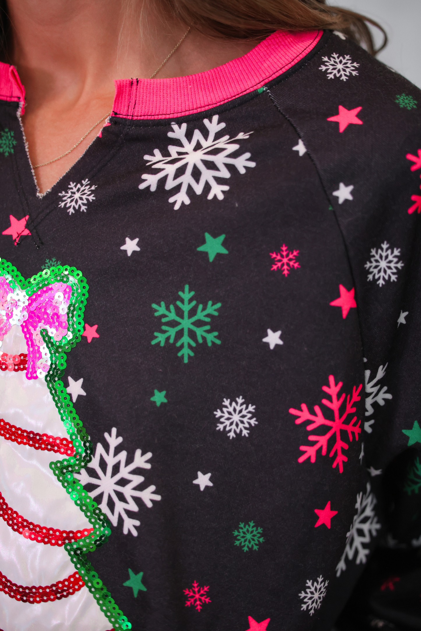 PREORDER- Foil Bow Christmas Treat Snowflake Pullover