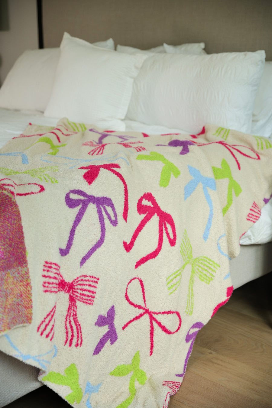 PREORDER- Daylight Bow Blanket