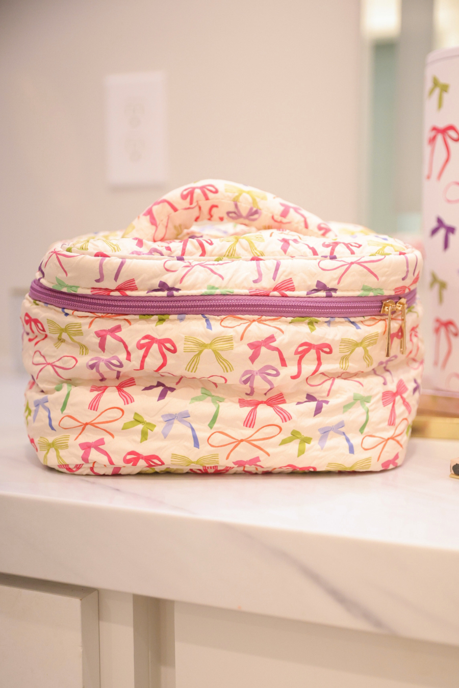 Jetsetter Quilted Bag- Daylight Bow