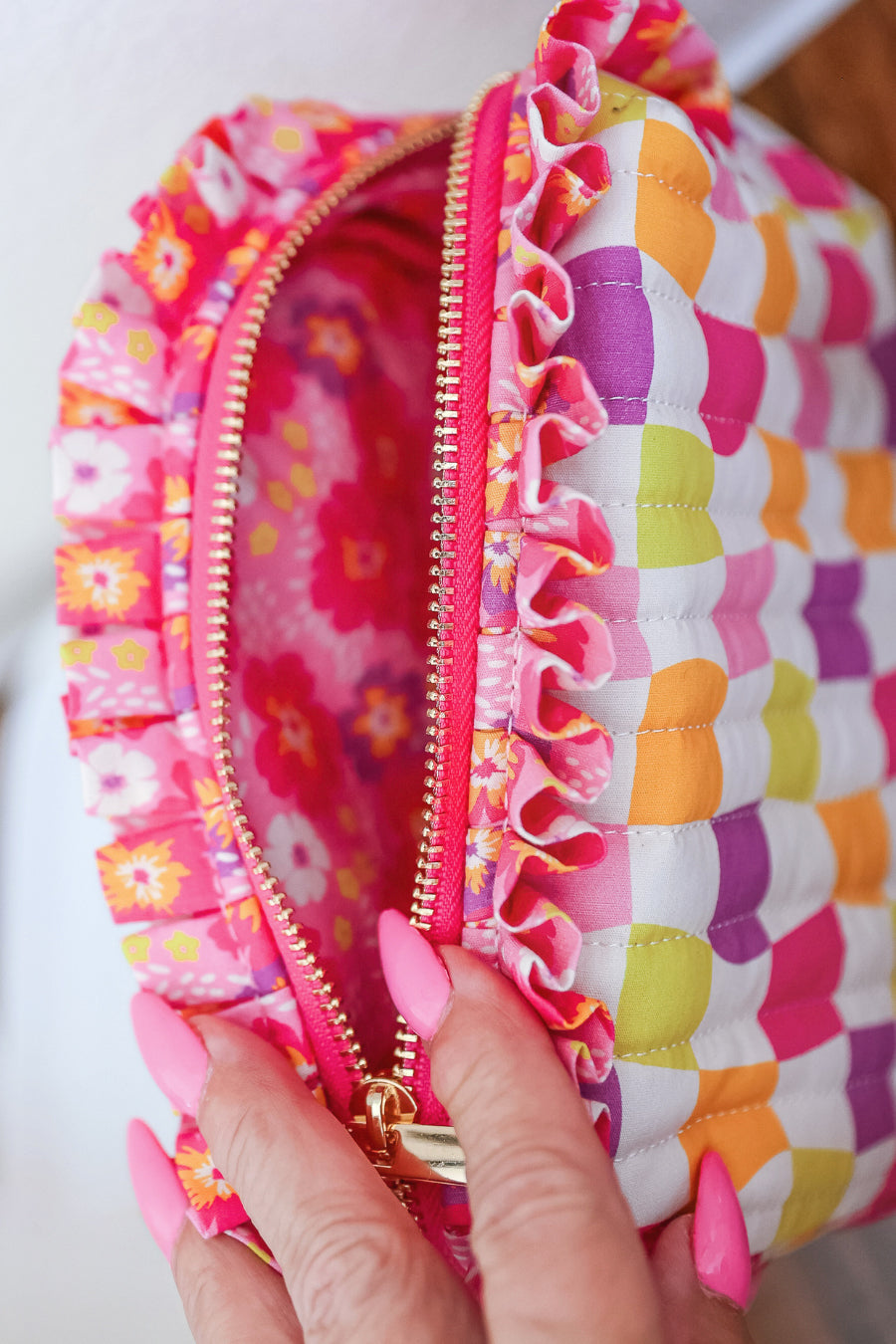 Groovy Garden Quilted Ruffle Bag