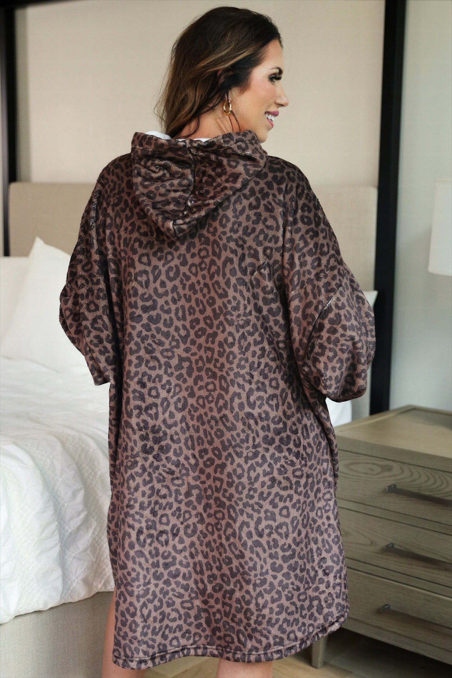 Cozy Blanket Hoodie- Coco Leopard