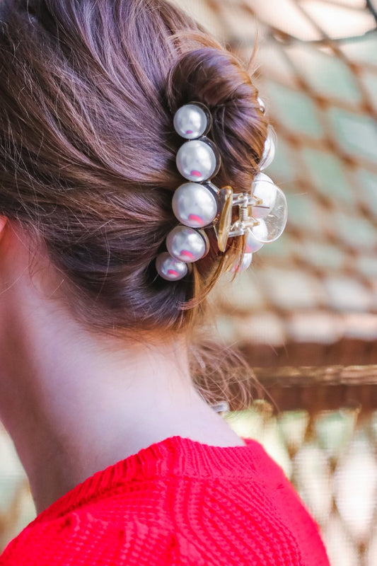 Pearl Claw Clip