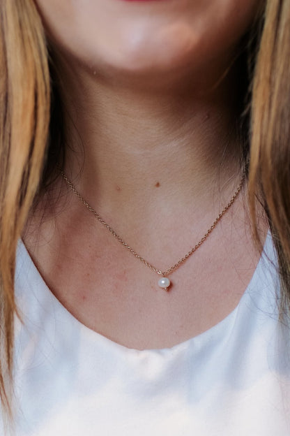 Made To Party Pearl Necklace