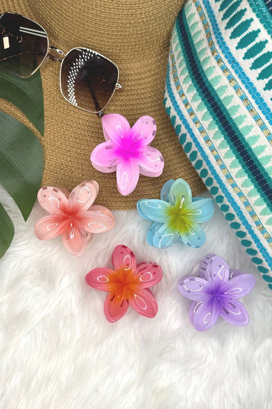 Anna Hawaiian Flower Clip